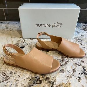 Nurture Leather Sandle Slide Size 7